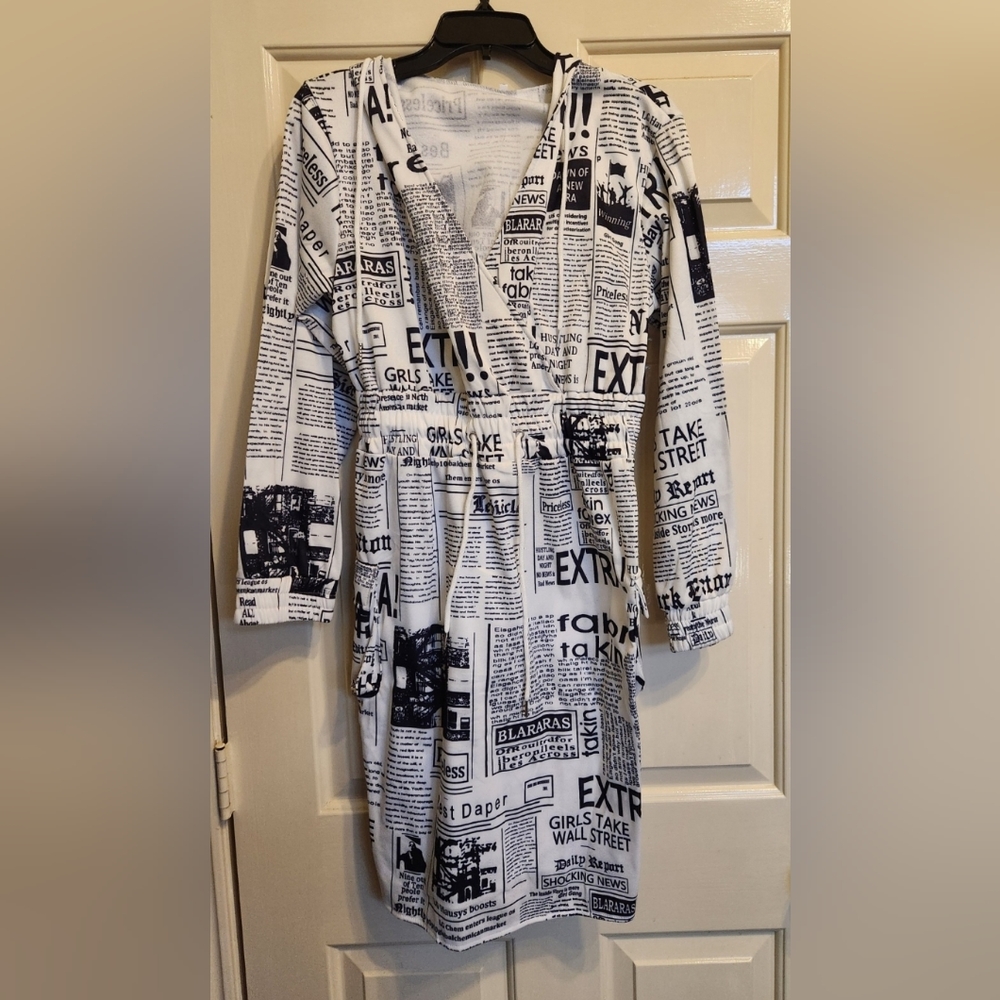 Newsprint Hooded Dress SIZE XL